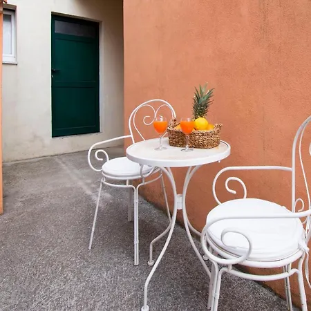 Sunny Garden Sibenik, Cozy Near Old Town شقة *