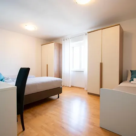 Apartamento Sunny Garden Sibenik, Cozy Near Old Town Šibenik