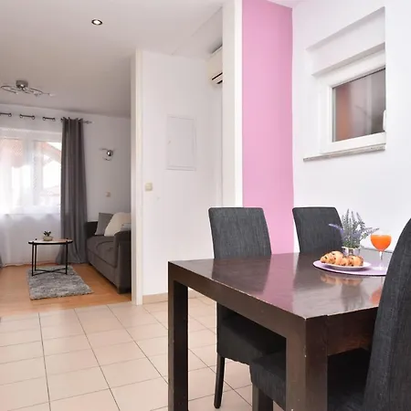 Sunny Garden Sibenik, Cozy Near Old Town * شيبينيك