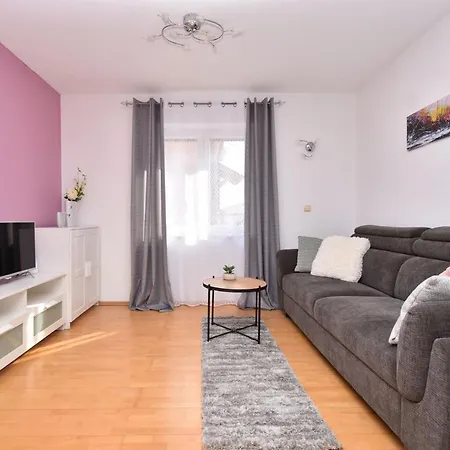 Sunny Garden Sibenik, Cozy Near Old Town