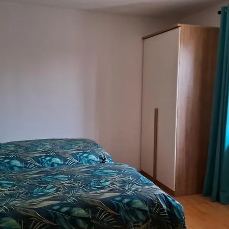 Sunny Garden Sibenik, Cozy Near Old Town Appartamento