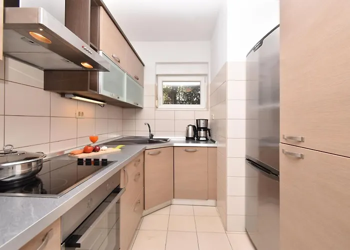 アパート Sunny Garden Sibenik, Cozy Near Old Town シベニク