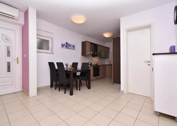 Sunny Garden Sibenik, Cozy Near Old Town Appartamento Šibenik