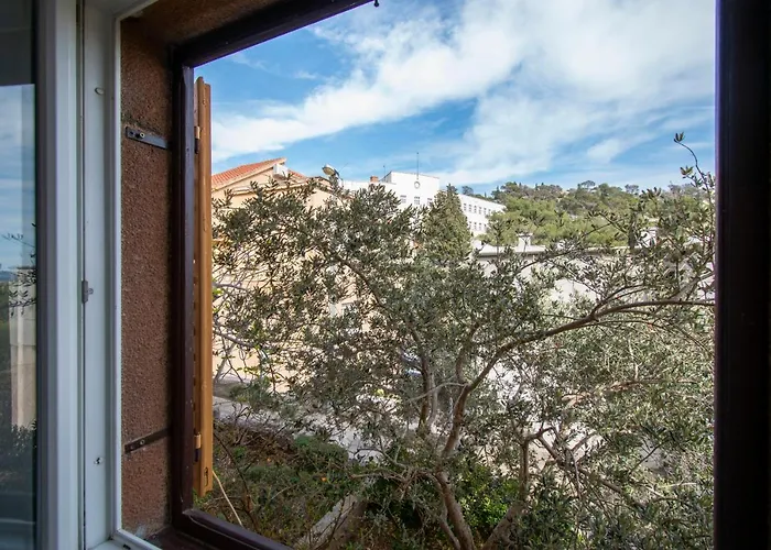 Sunny Garden Sibenik, Cozy Near Old Town * シベニク